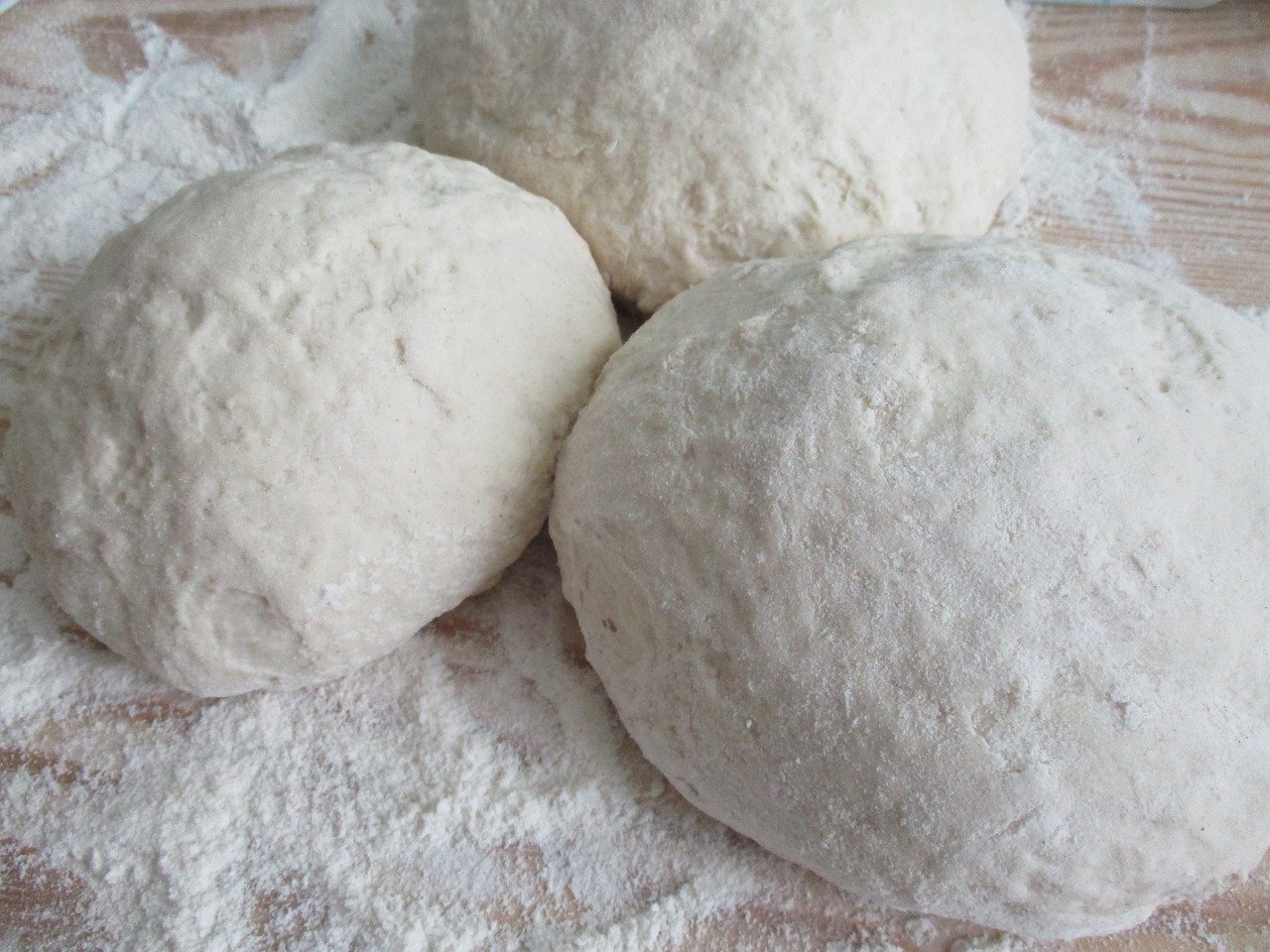 flour, dough, italian cuisine-2366553.jpg